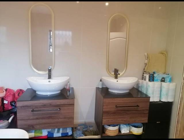 3 BEDROOM HOUSE FOR SALE IN PROTEA GARDEN